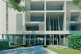 Luxury Penthouse with Terrace, Garden, Garage